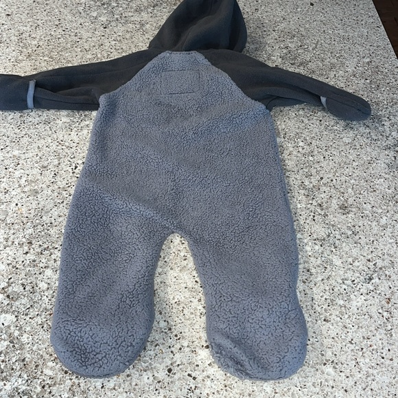 The North Face Fleece Baby Snowsuit - Picture 6 of 7